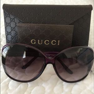 🔥❤️GUCCI sunglasses 😎 beautiful pair !!!